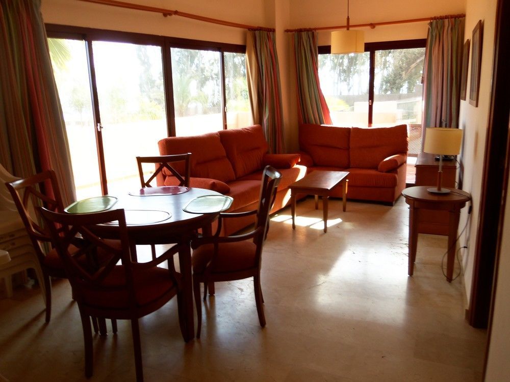 Apartamentos Turisticos Don Juan Manilva Esterno foto